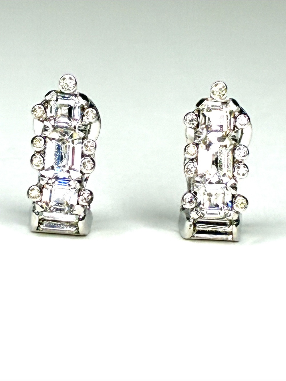 Vintage Mazer Bros Art Deco Emerald Cut Rhinestone Clip On Earrings